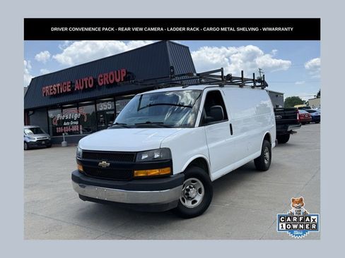 Used 2021 Chevrolet Express 3500 w/ Driver Convenience Package RWD image 1