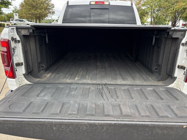 Used 2019 RAM 1500 Laramie AWD/4WD image 8