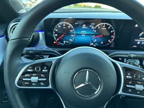 Used 2023 Mercedes-Benz CLA 250 4MATIC image 16