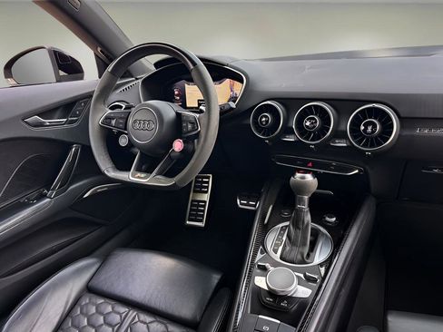 Used 2019 Audi TT RS AWD/4WD image 7