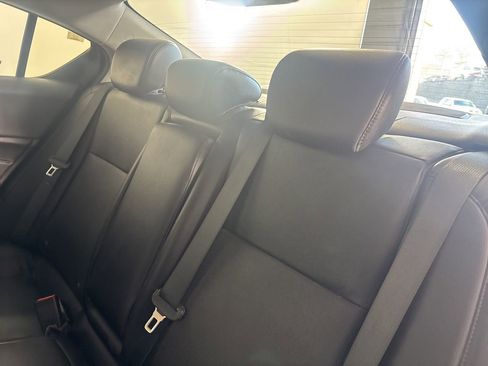 Used 2017 Acura ILX w/ Premium Package image 25