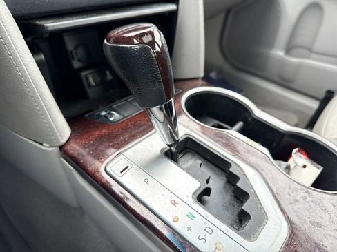 Used 2012 Toyota Camry XLE FWD image 32