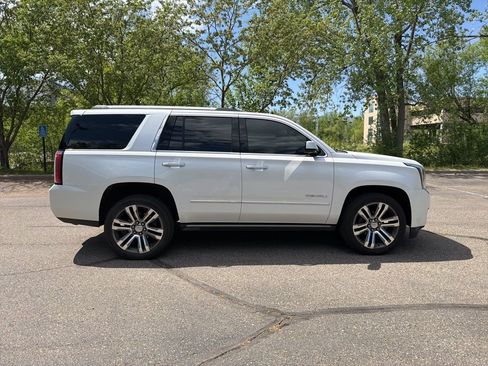 Used 2018 GMC Yukon Denali w/ Denali Ultimate Package AWD/4WD image 16