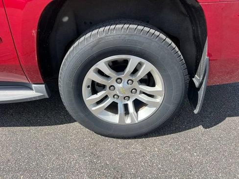Used 2015 Chevrolet Suburban LT w/ Max Trailering Package AWD/4WD image 9