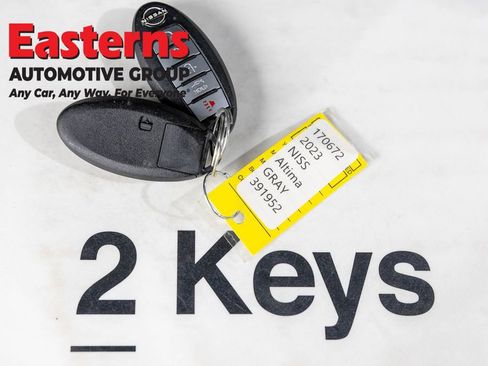 Used 2023 Nissan Altima 2.5 SV w/ SV Premium Package FWD image 26