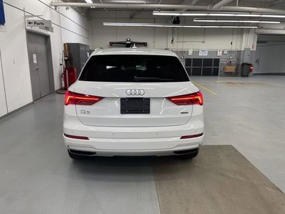 Used 2022 Audi Q3 2.0T Premium w/ Convenience Package
