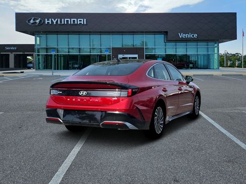 New 2026 Hyundai Sonata Limited FWD image 7