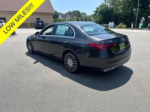 Used 2022 Mercedes-Benz C 300 4MATIC Sedan image 5