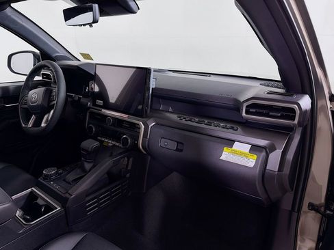 New 2026 Toyota Tacoma TRD Off-Road AWD/4WD image 25