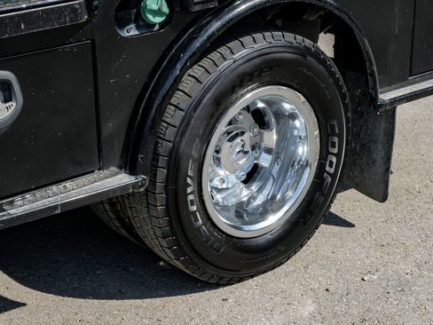 Used 2022 RAM 3500 Tradesman w/ Chrome Appearance Group image 63