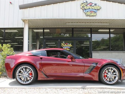 Used 2016 Chevrolet Corvette Z06 w/ 3LZ Preferred Equipment Group RWD image 20