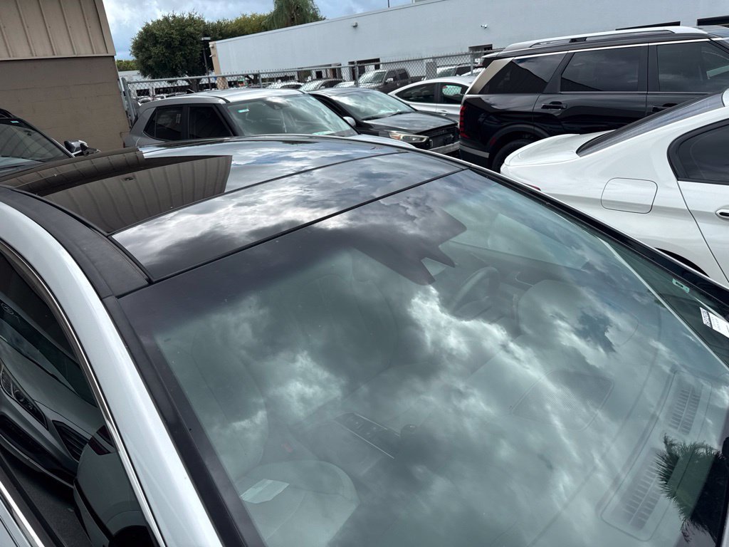 Used 2016 Hyundai Sonata Limited w/ Option Group 05 FWD image 4