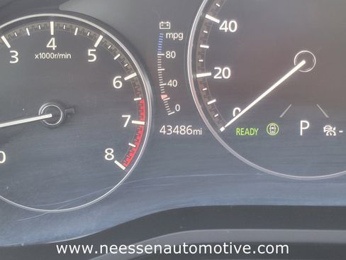 Used 2024 MAZDA CX-90 3.3 Turbo w/ Preferred Plus image 22