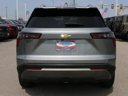 Used 2025 Chevrolet Equinox LT w/ Convenience Package II AWD/4WD image 6