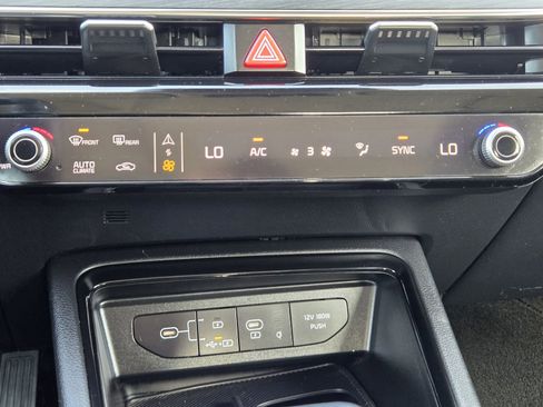 Used 2025 Kia K5 EX image 7