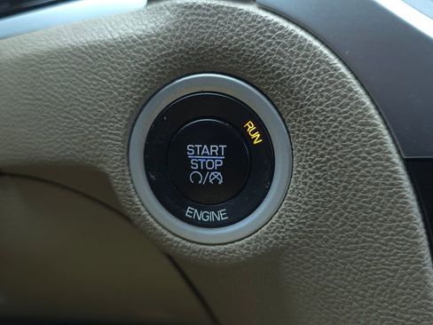 Used 2014 Chrysler 300 RWD image 32