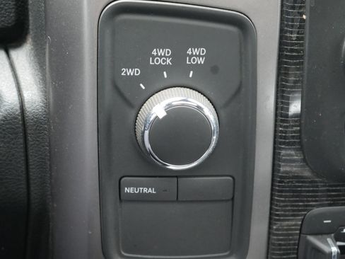 Used 2016 RAM 2500 Limited image 11