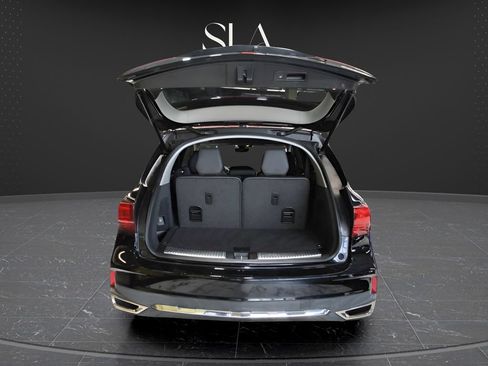 Used 2020 Acura MDX SH-AWD image 11