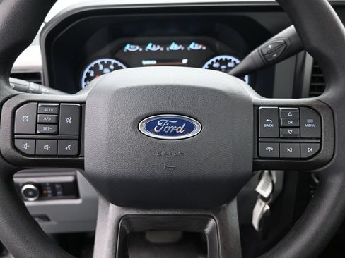 New 2026 Ford F350 XL w/ FX4 Off-Road Package AWD/4WD image 9