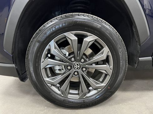 Used 2023 Toyota RAV4 Limited image 14