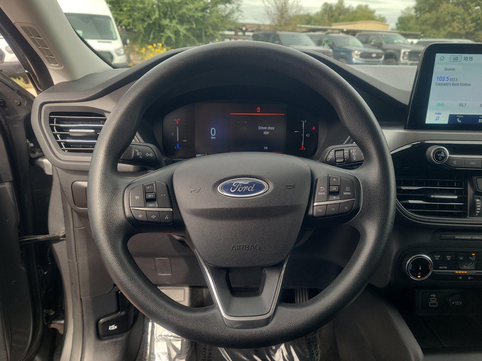 Used 2025 Ford Escape Active AWD/4WD image 9