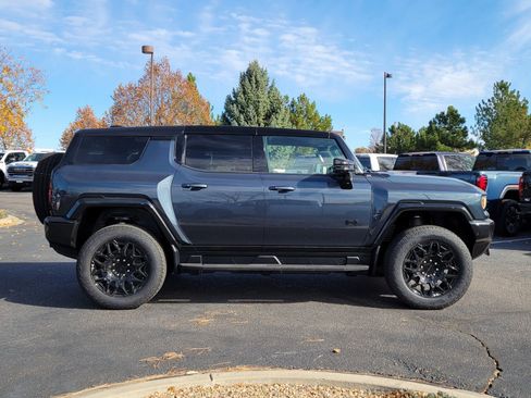 New 2026 GMC Hummer EV SUV w/ LPO, Dark Essentials Package AWD/4WD image 2