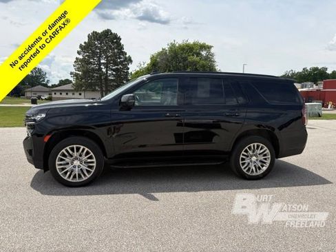 Used 2024 Chevrolet Tahoe RST w/ Luxury Package AWD/4WD image 3