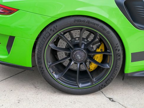 Used 2019 Porsche 911 GT3 RS image 11