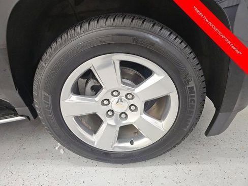 Used 2018 Chevrolet Suburban Premier image 13
