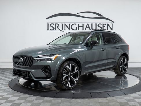 New 2026 Volvo XC60 T8 Ultra image 1