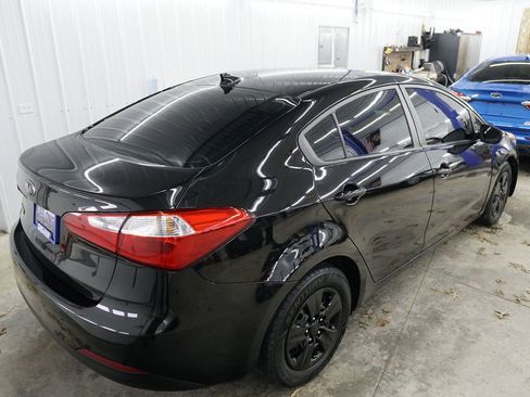 Used 2016 Kia Forte LX image 14