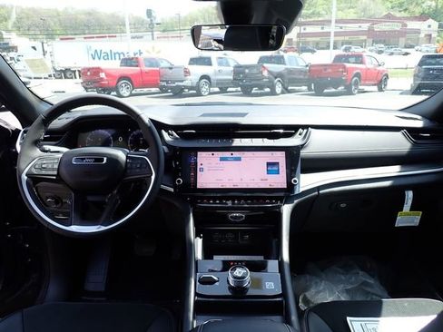 New 2026 Jeep Grand Cherokee L 4WD image 14