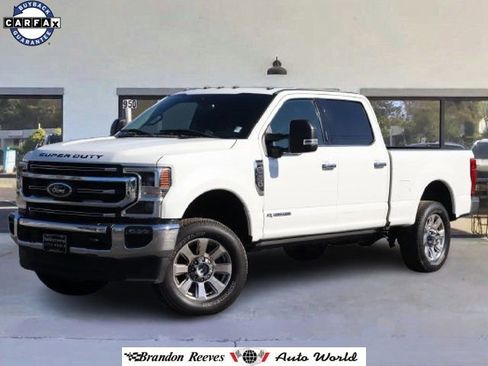 Used 2022 Ford F250 Platinum image 1