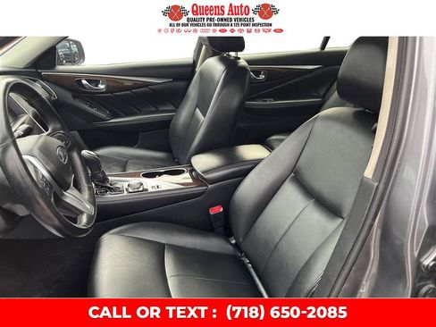 Used 2019 INFINITI Q50 Luxe w/ Essential Package (3.0T Luxe) image 10