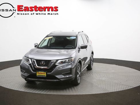 Used 2019 Nissan Rogue SV w/ Premium Package image 56