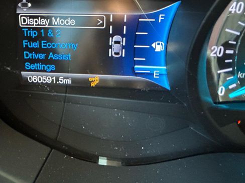 Used 2017 Ford Fusion Platinum AWD/4WD image 22