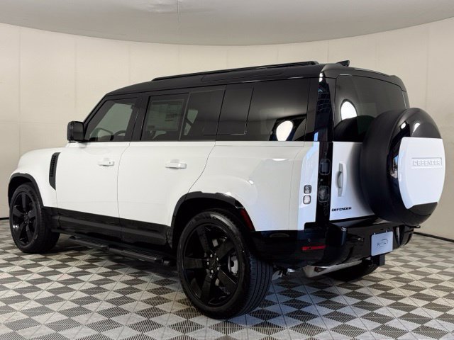 New 2026 Land Rover Defender 110 X-Dynamic SE AWD/4WD image 4