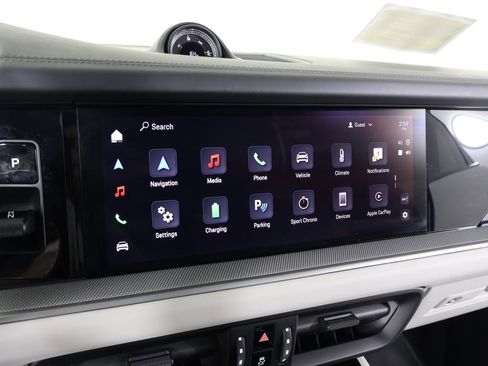 Certified 2025 Porsche Cayenne E-Hybrid Coupe AWD/4WD image 15
