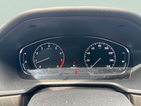 Used 2018 Honda Accord Touring image 10