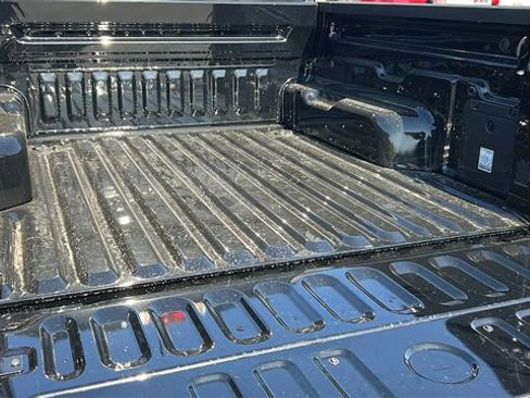 New 2025 Ford Maverick Lobo image 13