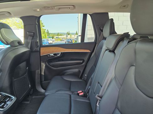 Used 2023 Volvo XC90 B5 Plus w/ Protection Package Premier AWD/4WD image 21