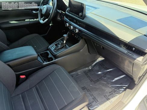 Used 2023 Honda CR-V Sport image 32