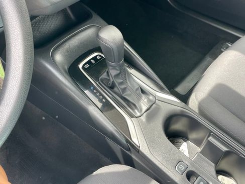 Used 2023 Toyota Corolla LE AWD/4WD image 19