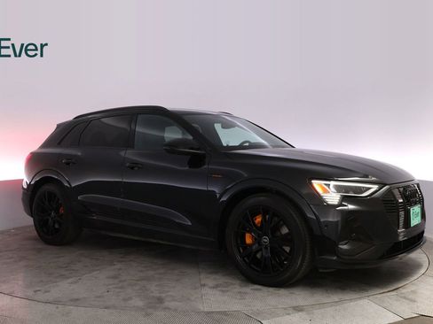 Used 2023 Audi e-tron Chronos w/ Chronos Package AWD/4WD image 14