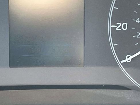 Used 2025 Toyota Corolla LE image 26