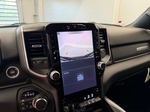 New 2026 RAM 1500 4x4 Crew Cab image 30