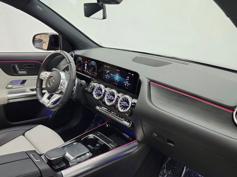 Used 2022 Mercedes-Benz GLA 35 AMG 4MATIC image 25