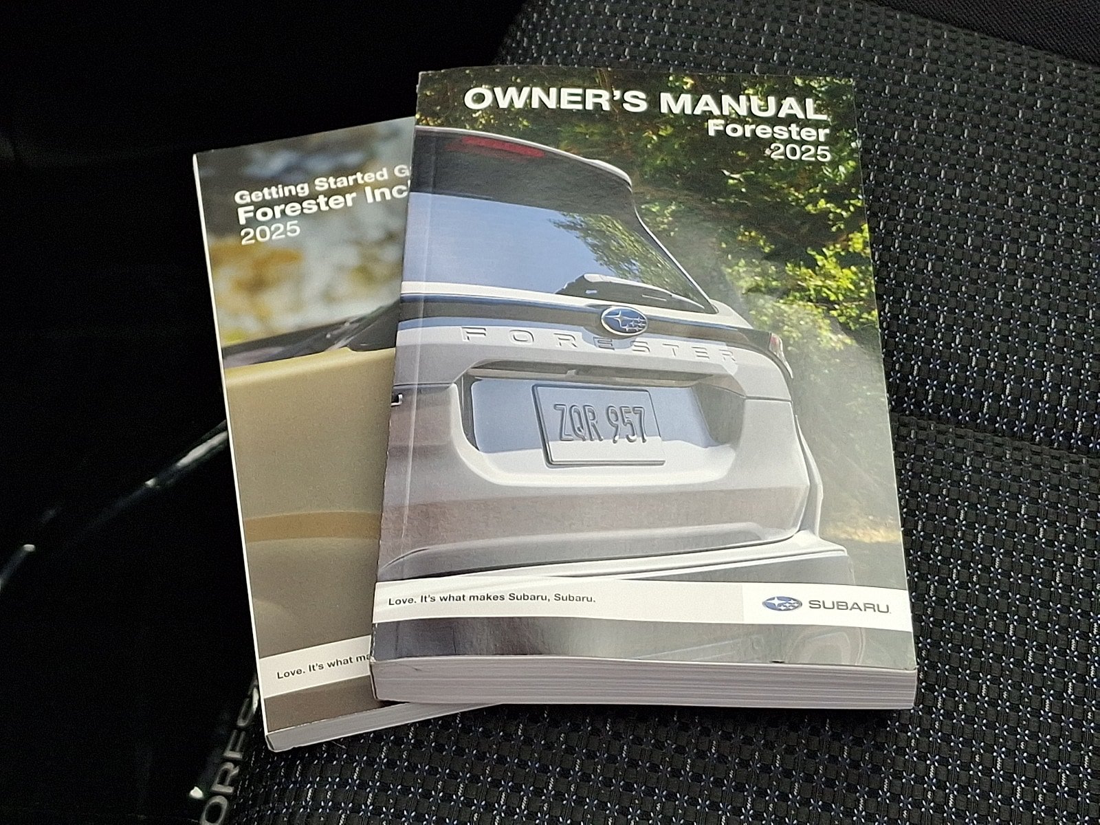 Certified 2025 Subaru Forester Premium AWD/4WD image 27