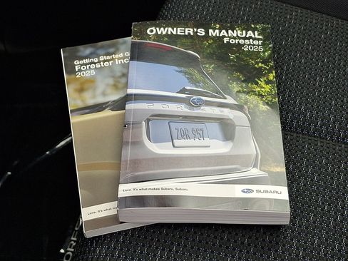 Certified 2025 Subaru Forester Premium AWD/4WD image 27