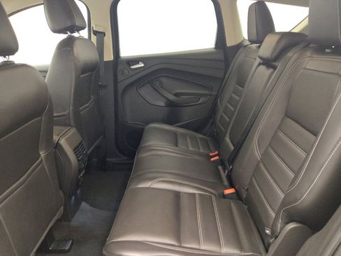 Used 2017 Ford Escape Titanium AWD/4WD image 18